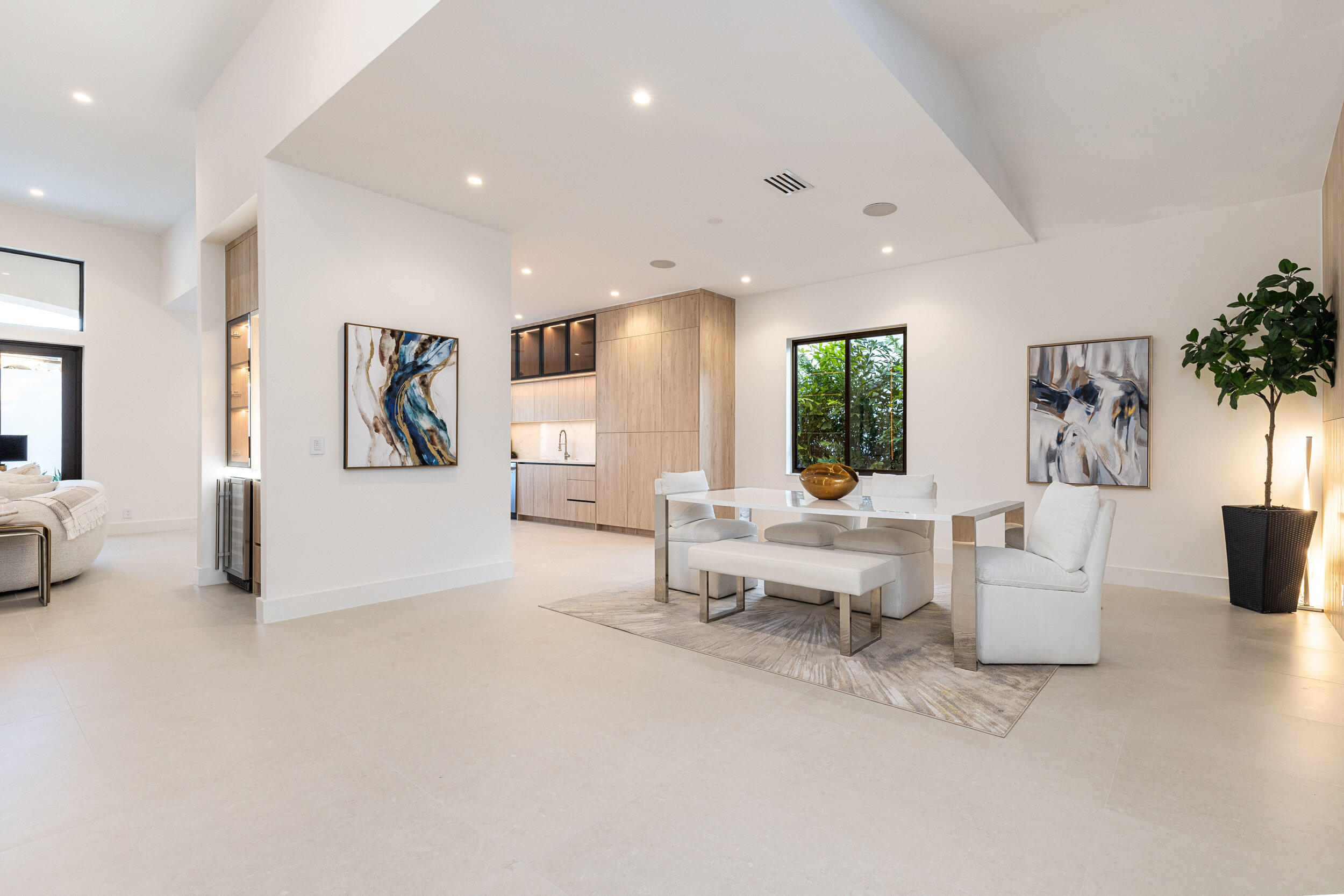 1740 Southwest 2nd Avenue Boca Raton, FL 33432 - Photo 4 of 38 Great Room