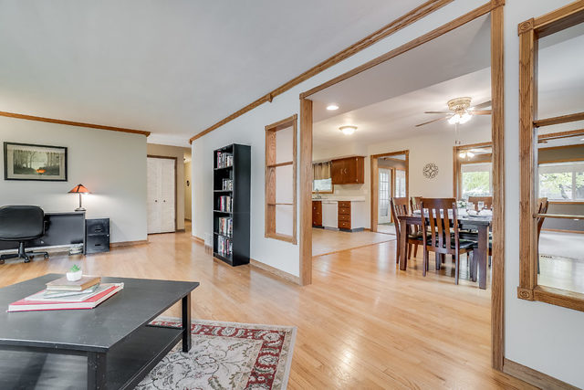 59 Neil Road Sugar Grove, IL 60554 - Photo 4 of 22 a living room with furniture and a large window