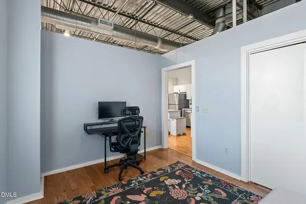 $285,000 | 700 Market Street, Unit 215, Chapel Hill, NC 27516