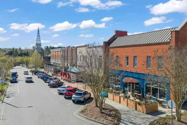 $285,000 | 700 Market Street, Unit 215, Chapel Hill, NC 27516