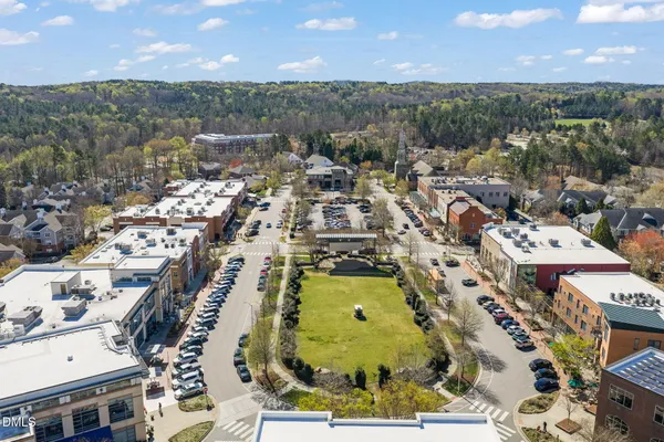 $285,000 | 700 Market Street, Unit 215, Chapel Hill, NC 27516
