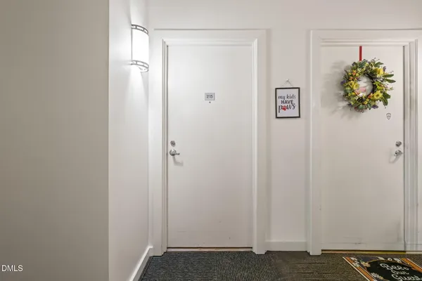 $285,000 | 700 Market Street, Unit 215, Chapel Hill, NC 27516