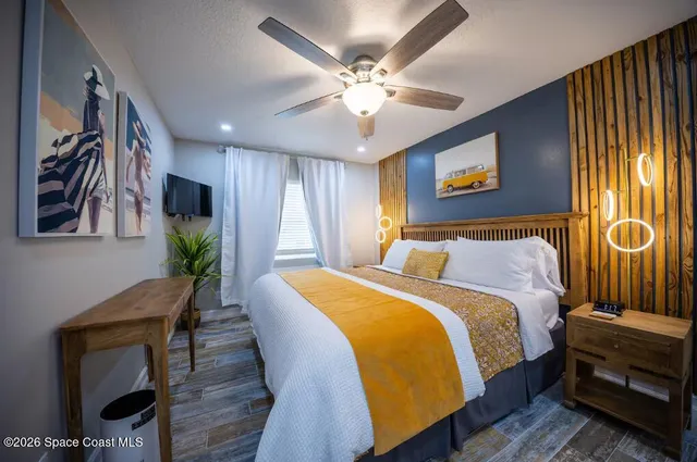 $3,200 | 208 Seminole Avenue West, Unit 4, Melbourne, FL 32901