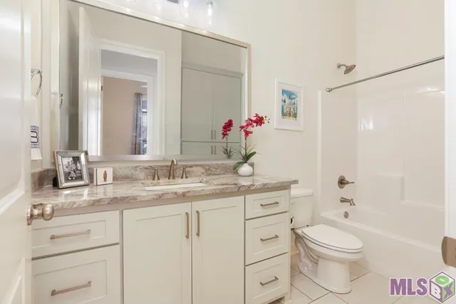 $480,000 | 4925 Crestfield Wy. Way, Gonzales, LA 70737