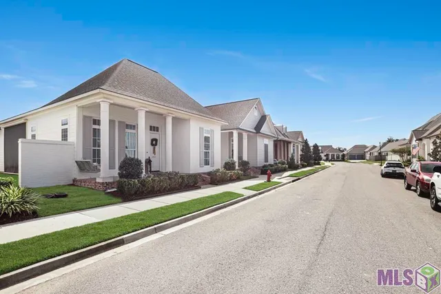 $480,000 | 4925 Crestfield Wy. Way, Gonzales, LA 70737