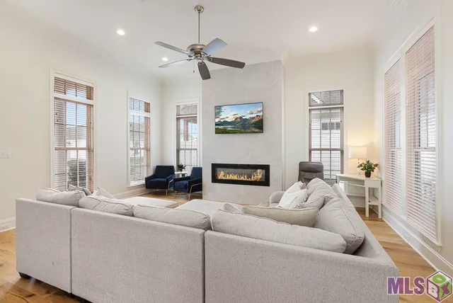 $480,000 | 4925 Crestfield Wy. Way, Gonzales, LA 70737