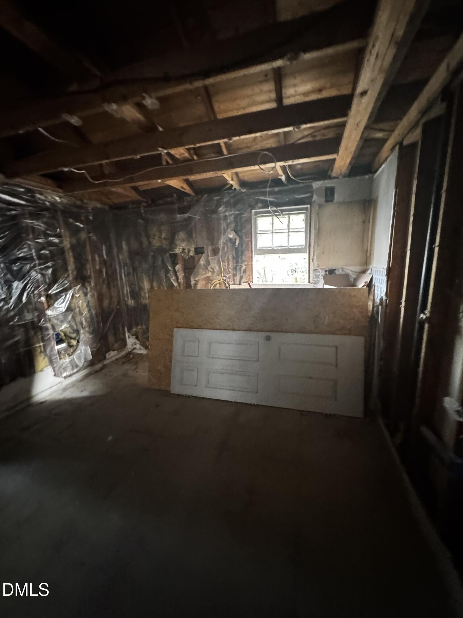102 South Fisher Street Raleigh, NC 27610 - Photo 12 of 23 102 Fisher 15