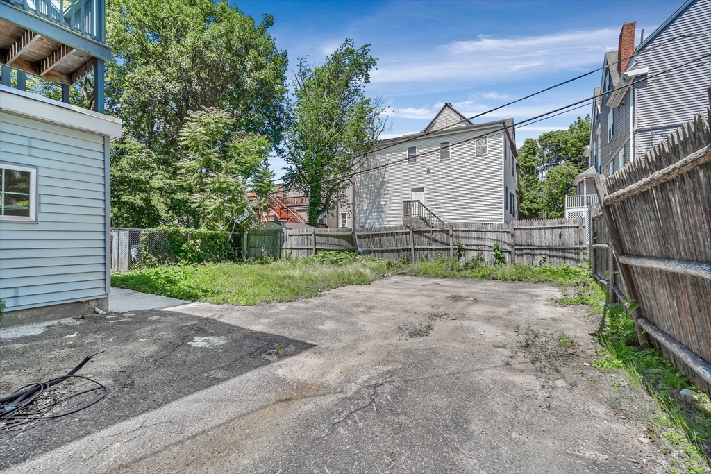 74 Ruthven Street, Unit G Boston, MA 02121 - Photo 12 of 13 Gallery Image 12