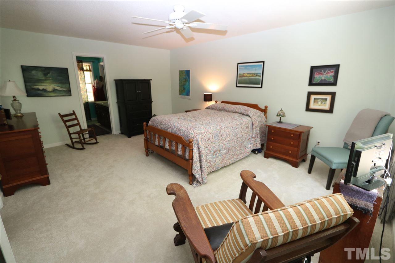7108 Mill Ridge Road Raleigh, NC 27613 - Photo 12 of 17