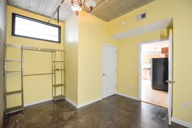 $2,480 | 1 Cool Blow Street, Unit 326, Charleston, SC 29403