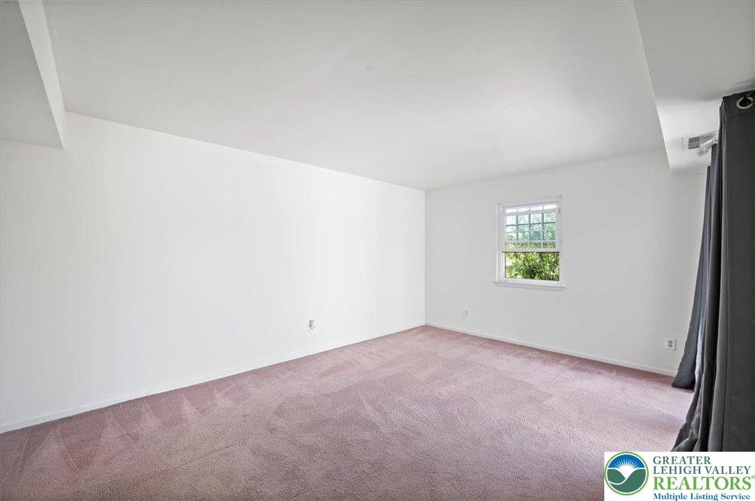 2796 Springhaven Place Macungie, PA 18062 - Photo 13 of 25