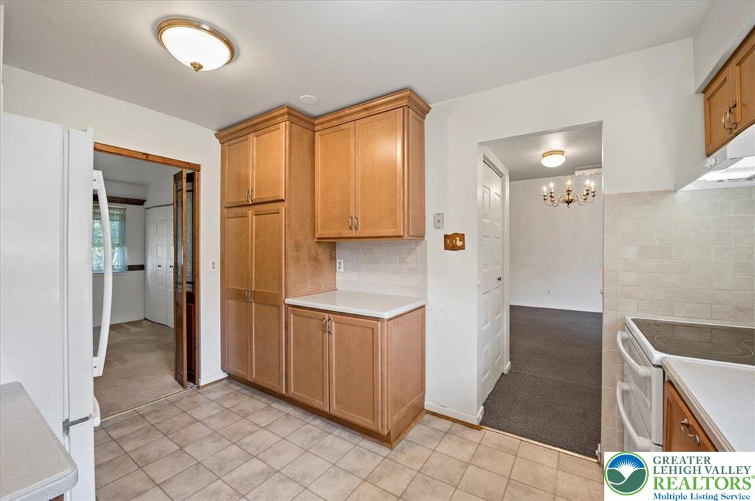 2796 Springhaven Place Macungie, PA 18062 - Photo 17 of 25