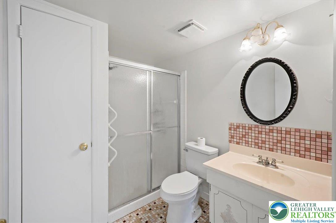 2796 Springhaven Place Macungie, PA 18062 - Photo 19 of 25 full bathroom 2