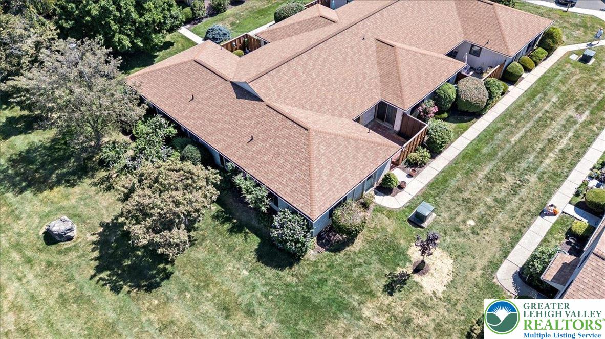 2796 Springhaven Place Macungie, PA 18062 - Photo 3 of 25