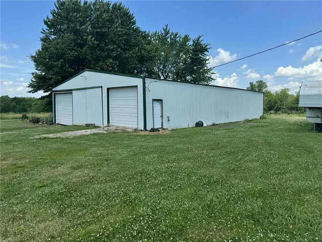 $1,490,000 | 23145 County Road 151, Norborne, MO 64668