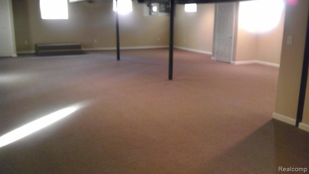 28365 Rollcrest Road Farmington, MI 48334 - Photo 24 of 25 IMAG0858.jpg
