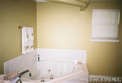 1004 Brookstone Court Georgetown, IN 47122 - Photo 9 of 19 Gallery Image 9