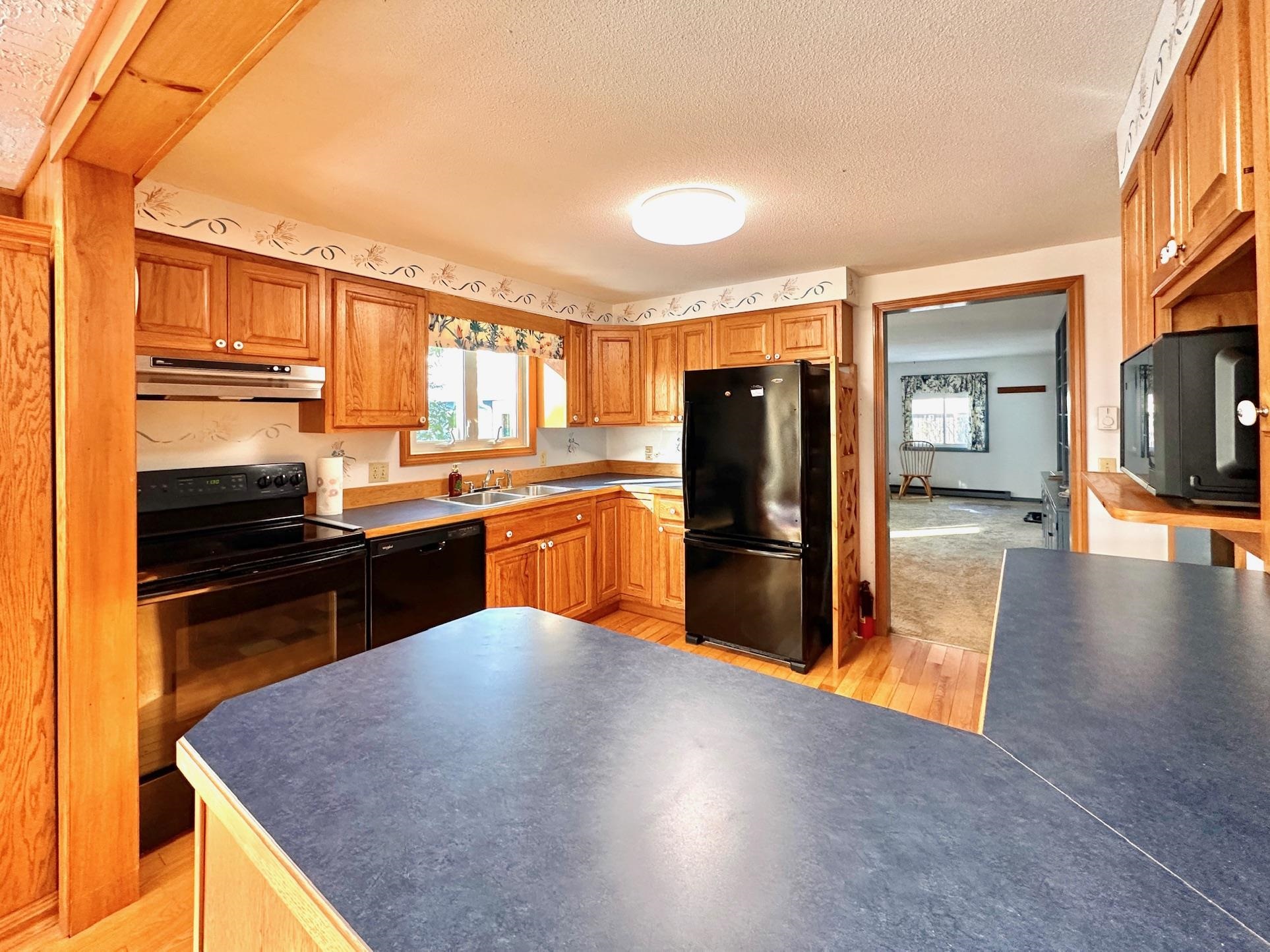 21 Piscataqua Road Concord, NH 03301 - Photo 9 of 22 Gallery Image 9