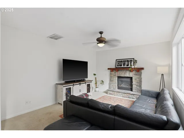 $640,000 | 7222 North Olin Avenue, Portland, OR 97203