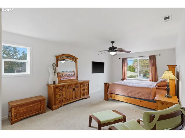 $640,000 | 7222 North Olin Avenue, Portland, OR 97203