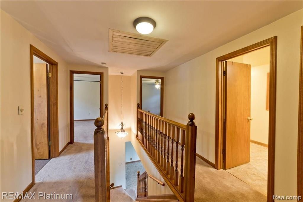 21706 Ruth Street Farmington Hills, MI 48336 - Photo 16 of 32