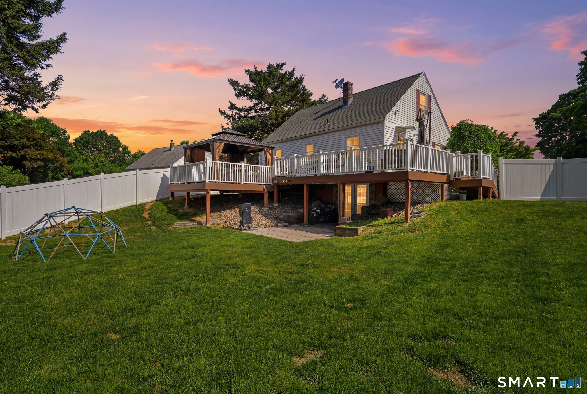 18 Freemont Road Enfield, CT 06082 - Photo 35 of 36