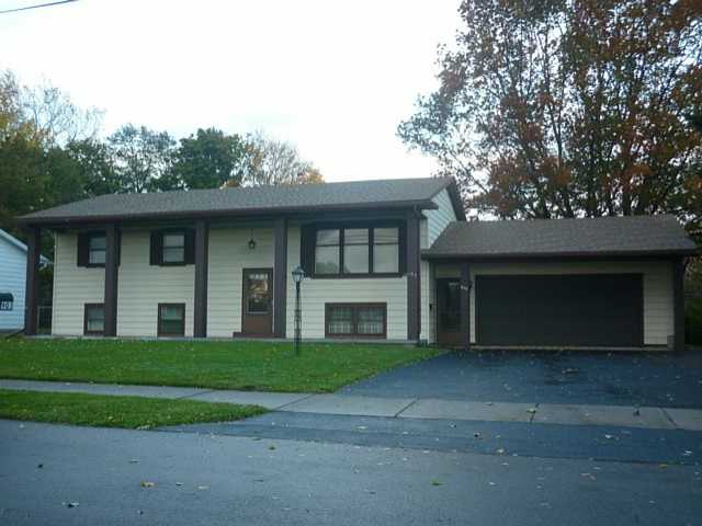 903 Brown Road Irondequoit, NY 14622 - Photo 1 of 1 Exterior Front