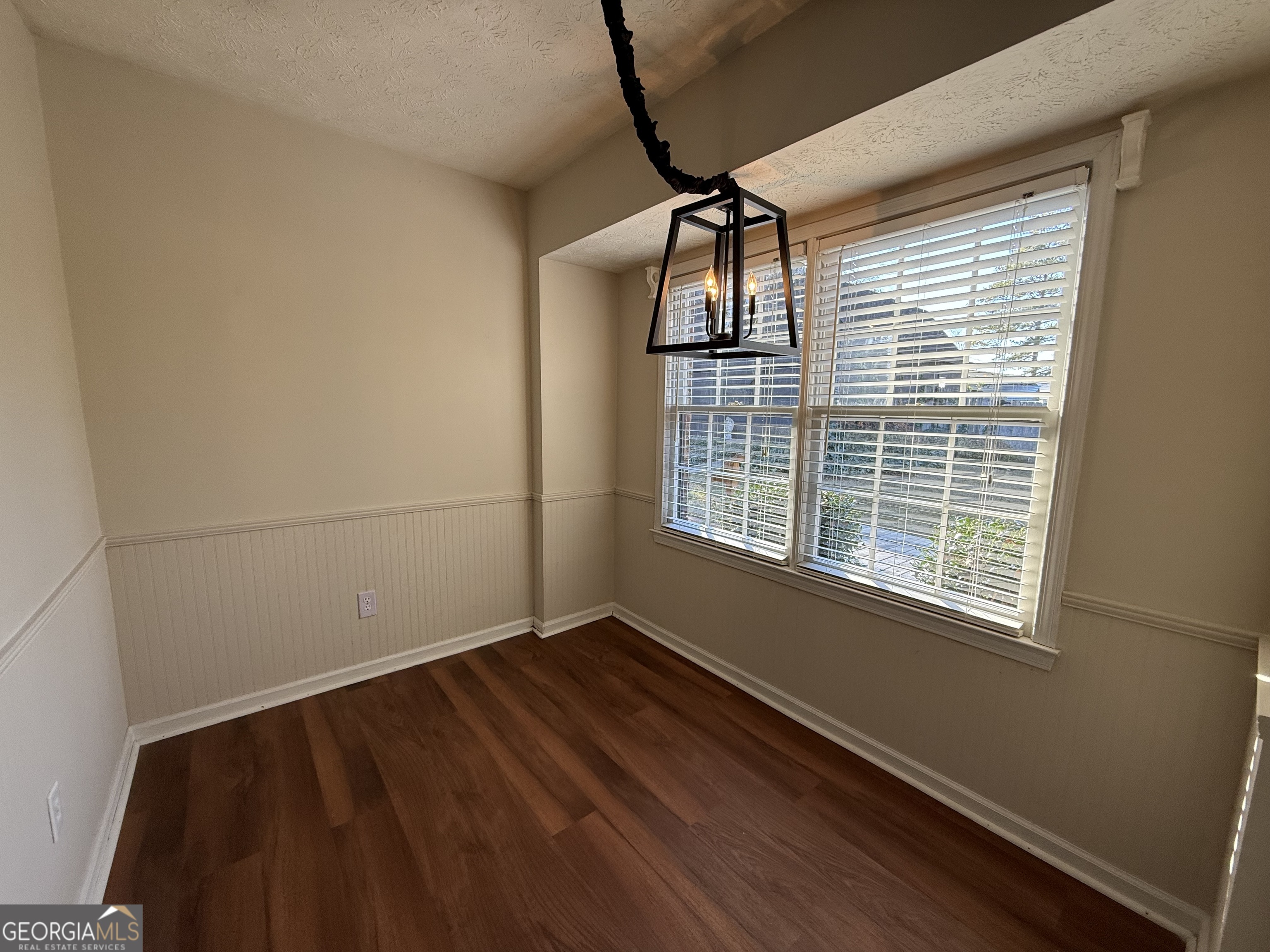 2703 19th Court Valley, AL 36854 - Photo 10 of 41