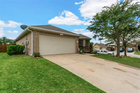 $284,900 | 1078 Shepard Lane, Lavon, TX 75166