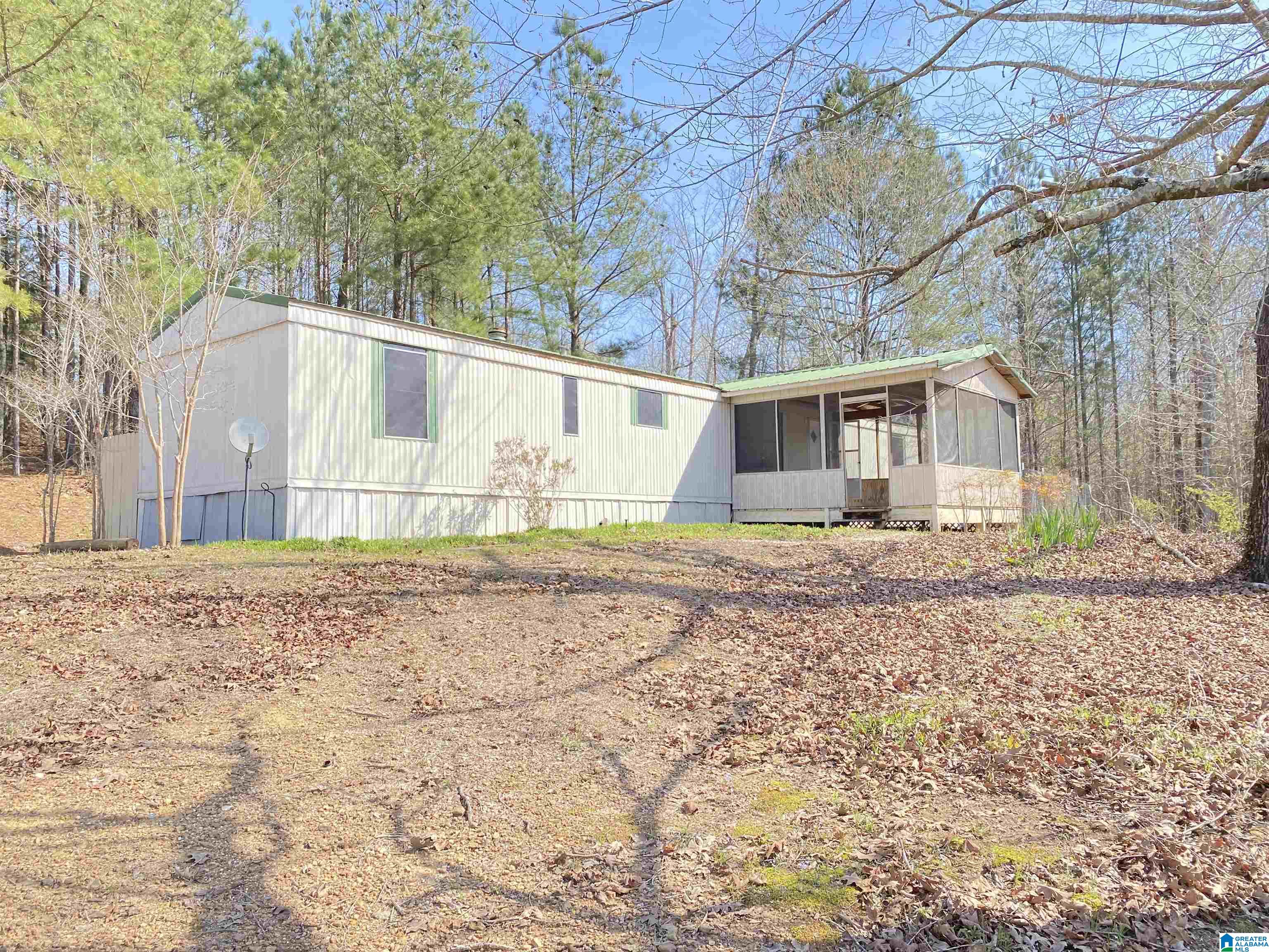 215 Journeys End Road Ashville, AL 35953 - Photo 3 of 37
