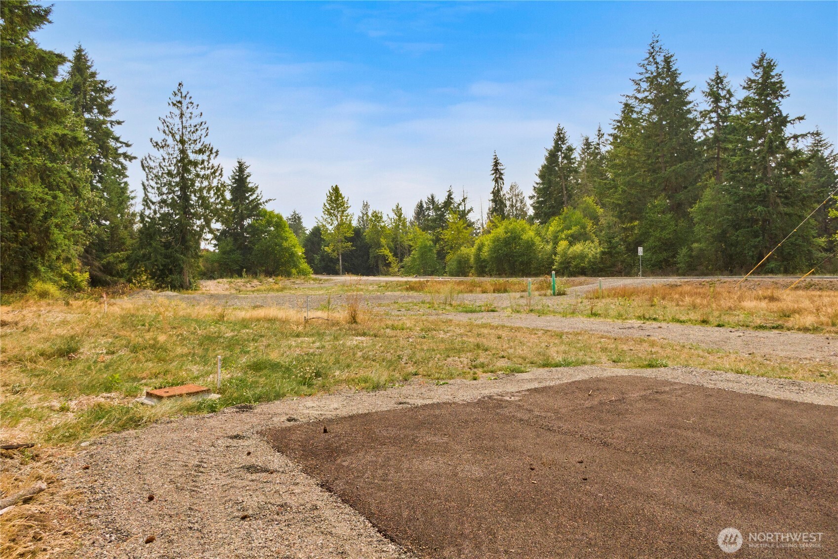 20815 Canyon Road East Spanaway, WA 98387 - Photo 2 of 13