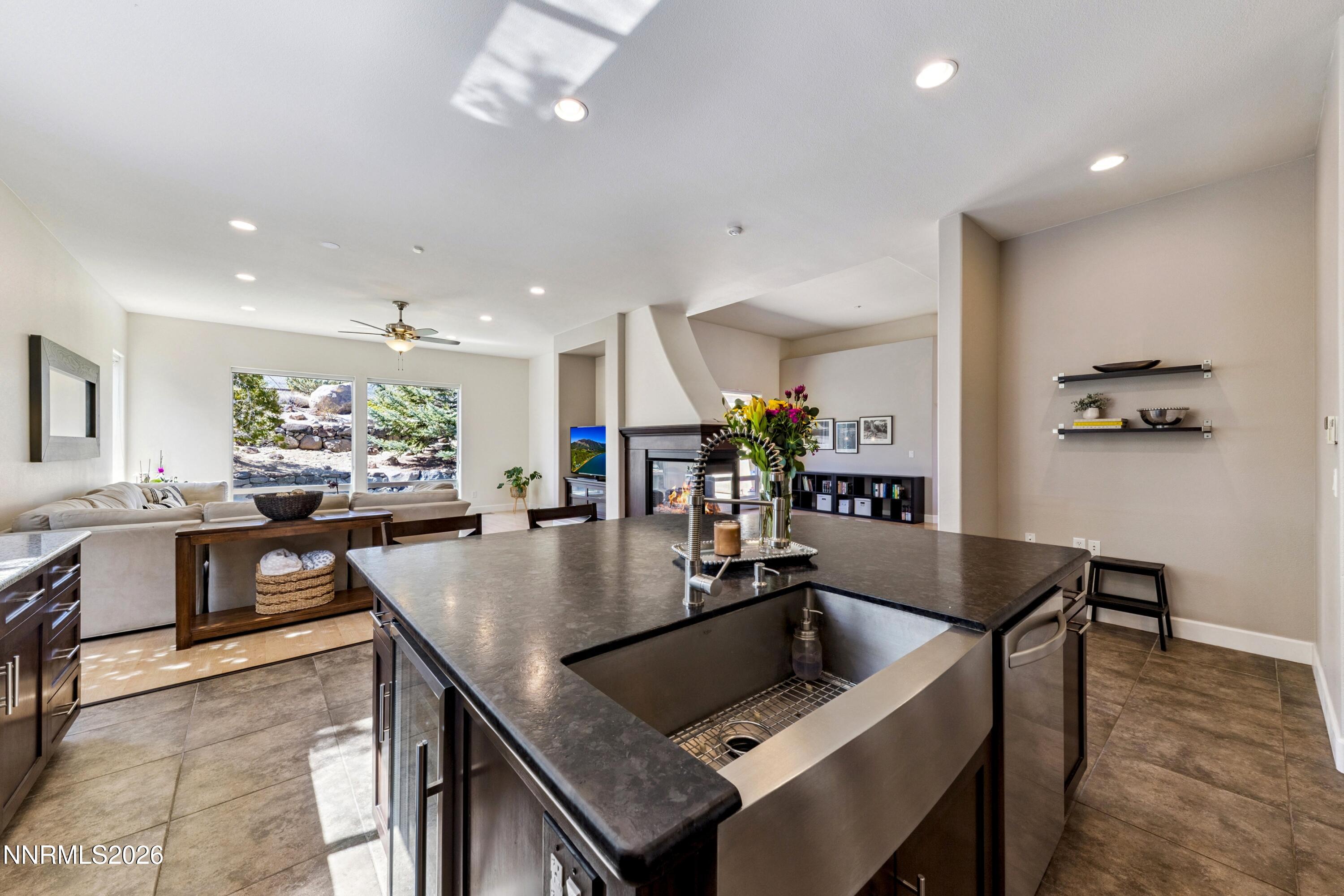 617 Rabbit Ridge Court Reno, NV 89511 - Photo 11 of 38 a38