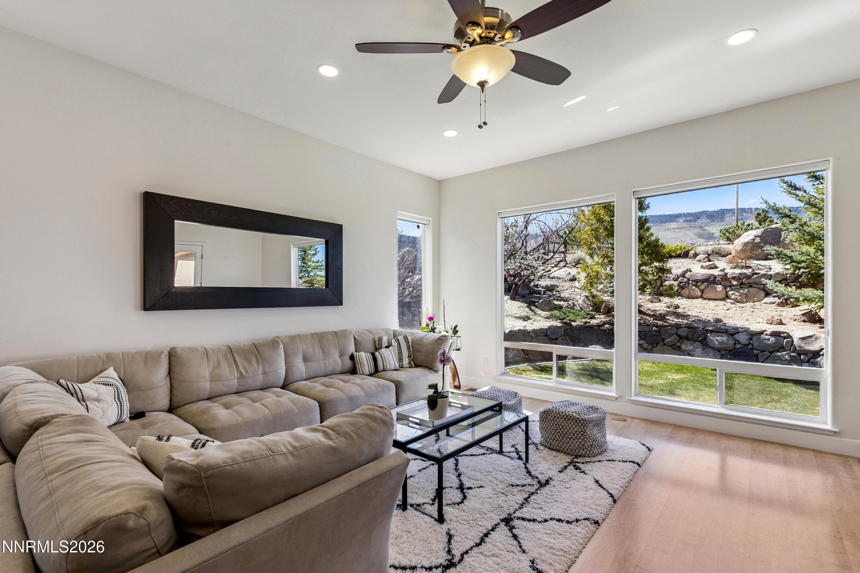 617 Rabbit Ridge Court Reno, NV 89511 - Photo 15 of 38 a31