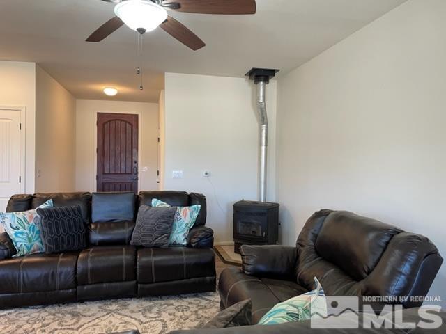 100 Wrangler Ranch Court Reno, NV 89510 - Photo 3 of 35 a living room with furniture