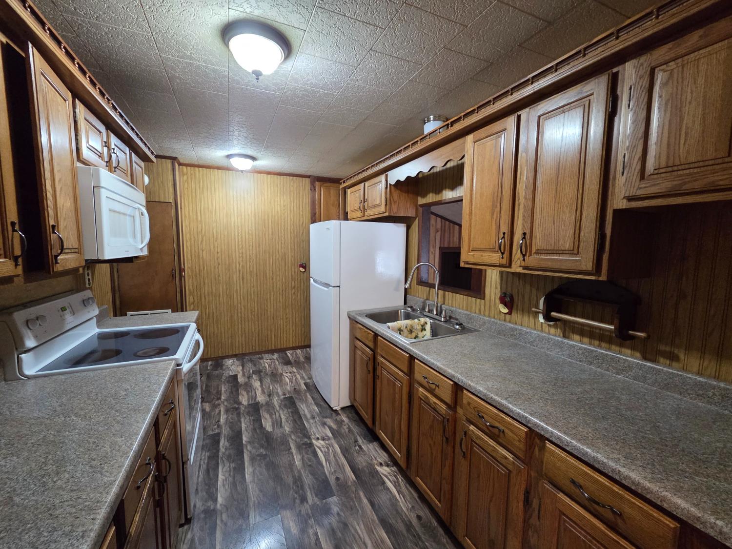 12352 Beatty Ridge Road Vevay, IN 47043 - Photo 6 of 36