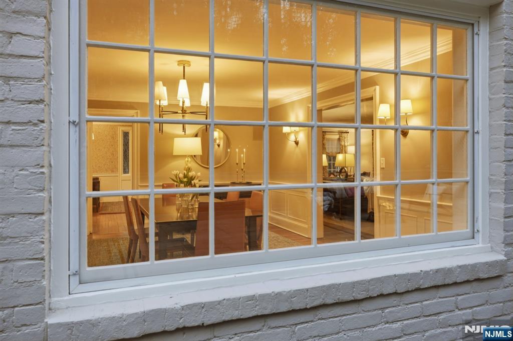 70 Yantacaw Brook Road Montclair, NJ 07043 - Photo 11 of 49