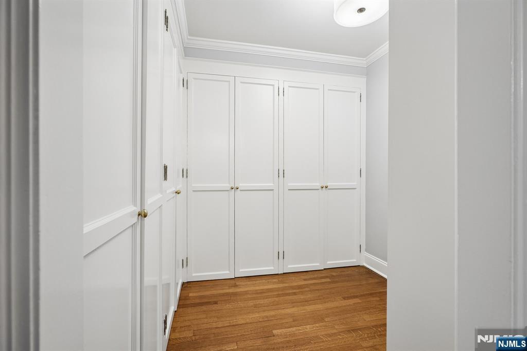 70 Yantacaw Brook Road Montclair, NJ 07043 - Photo 24 of 49