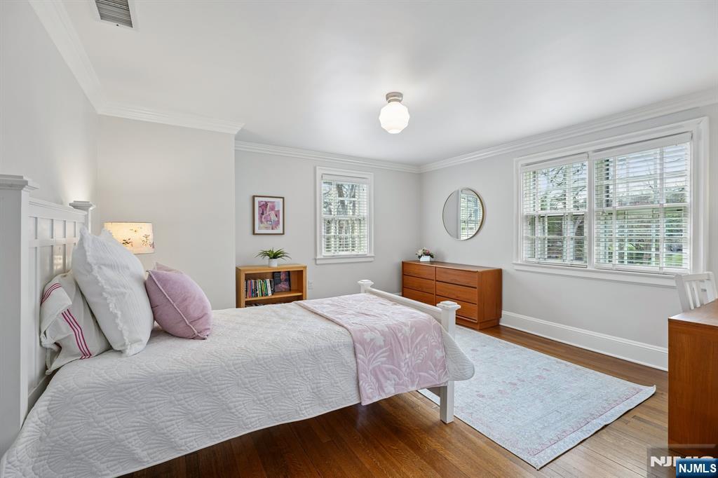 70 Yantacaw Brook Road Montclair, NJ 07043 - Photo 27 of 49