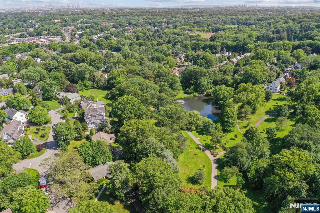 70 Yantacaw Brook Road Montclair, NJ 07043 - Photo 46 of 49