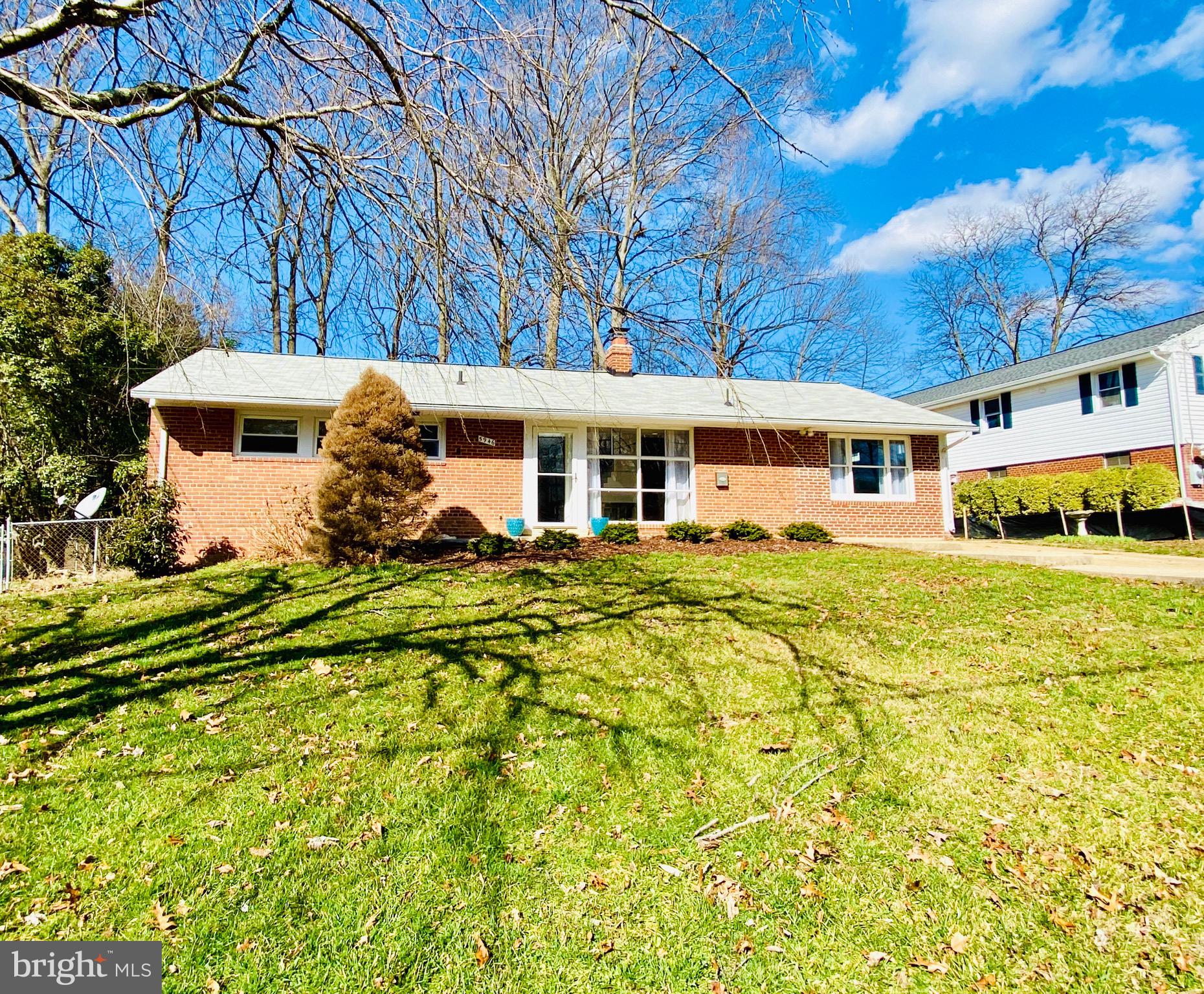 5946 Atteentee Road Springfield, VA 22150 - Photo 2 of 42