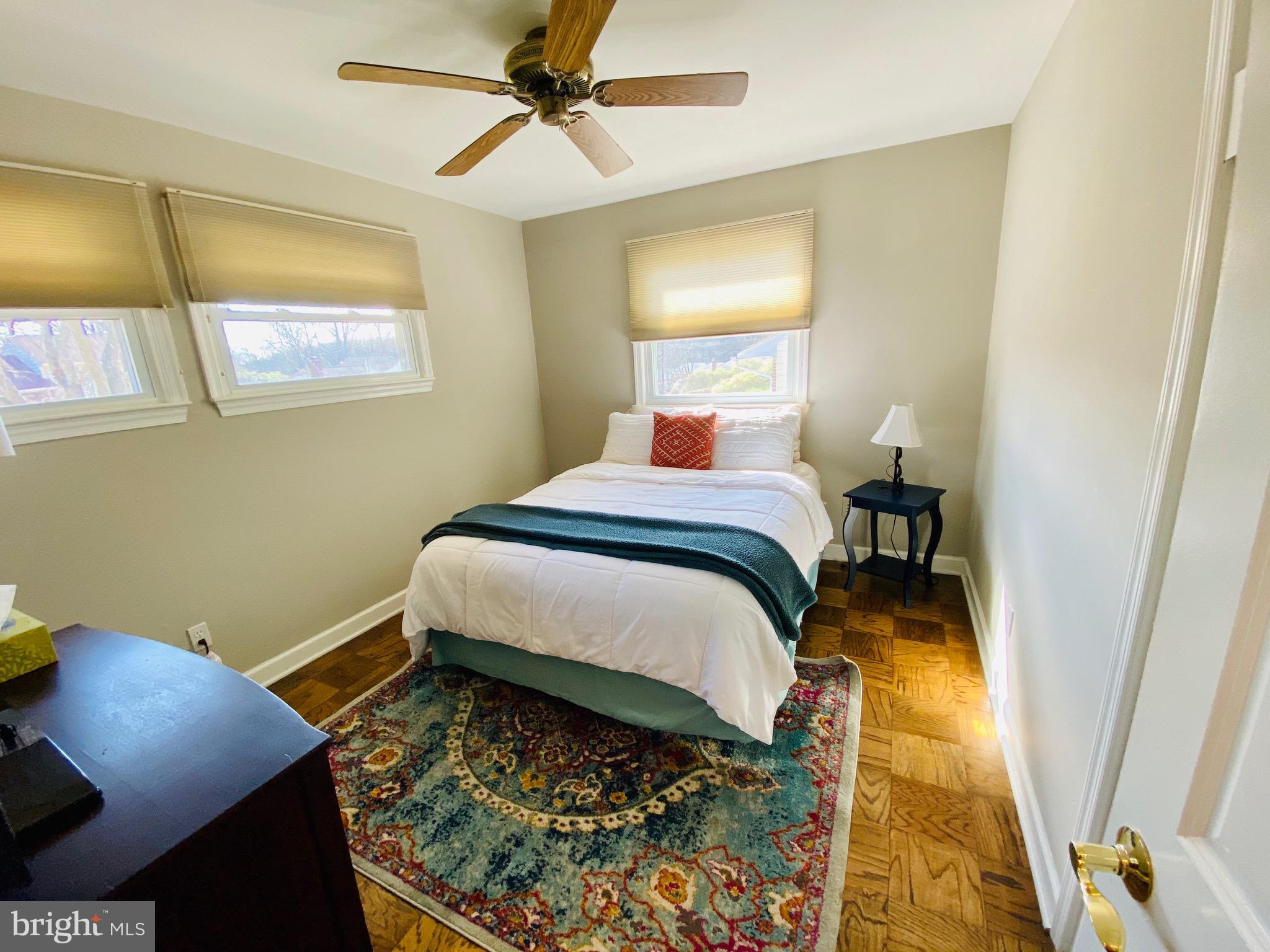 5946 Atteentee Road Springfield, VA 22150 - Photo 22 of 42 Guest room