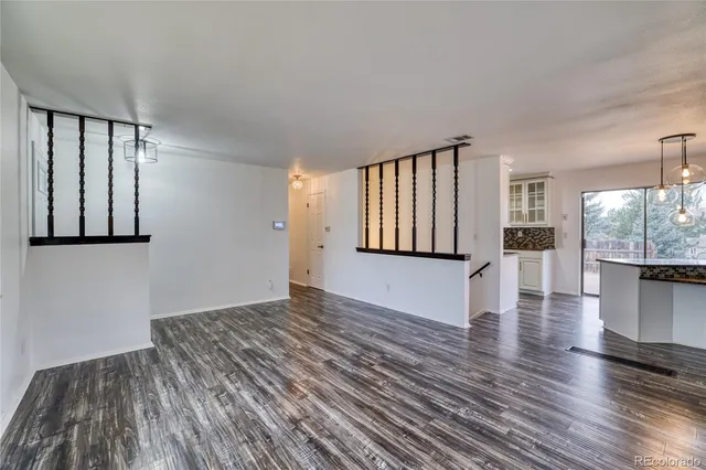 $599,000 | 949 Mountain View, Castle Rock, CO 80104