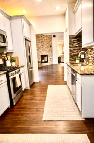 $2,150 | 23915 Floragate Drive, Spring, TX 77373