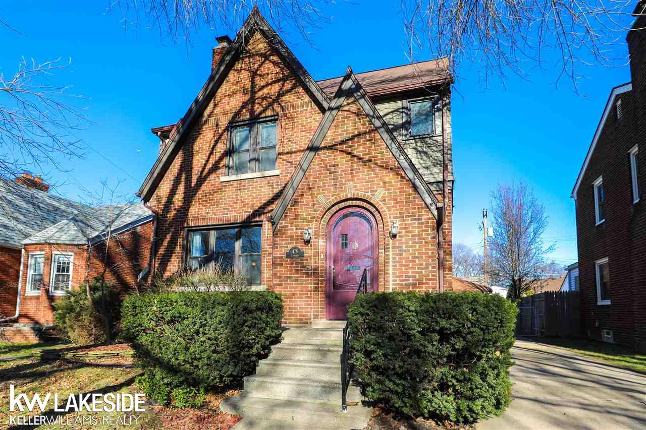 478 Cloverly Road Grosse Pointe Farms, MI 48236 - Photo 1 of 33