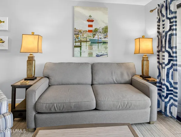 $295,000 | 40 Folly Field Road, Unit 215B, Hilton Head Island, SC 29928