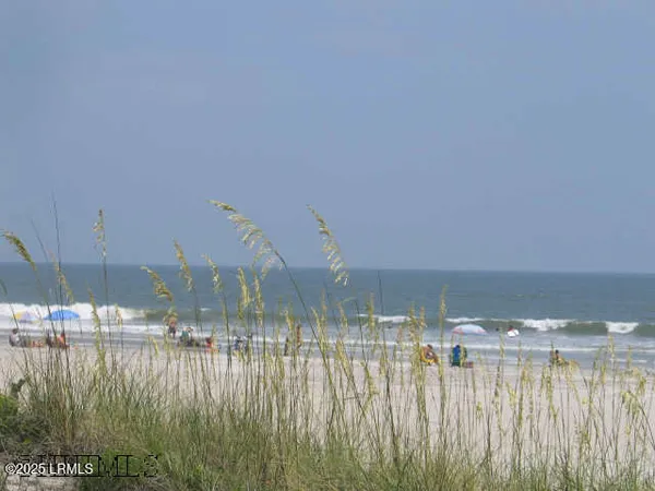 $295,000 | 40 Folly Field Road, Unit 215B, Hilton Head Island, SC 29928