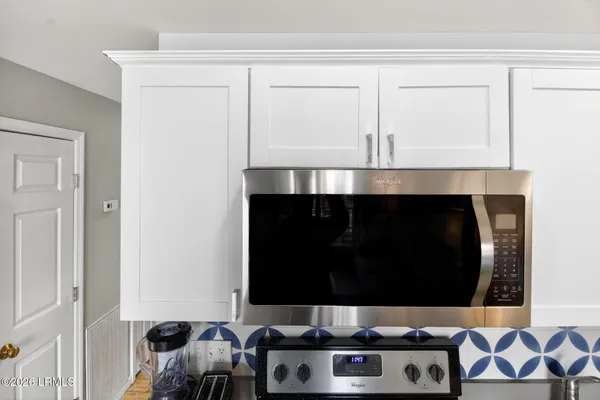 $295,000 | 40 Folly Field Road, Unit 215B, Hilton Head Island, SC 29928