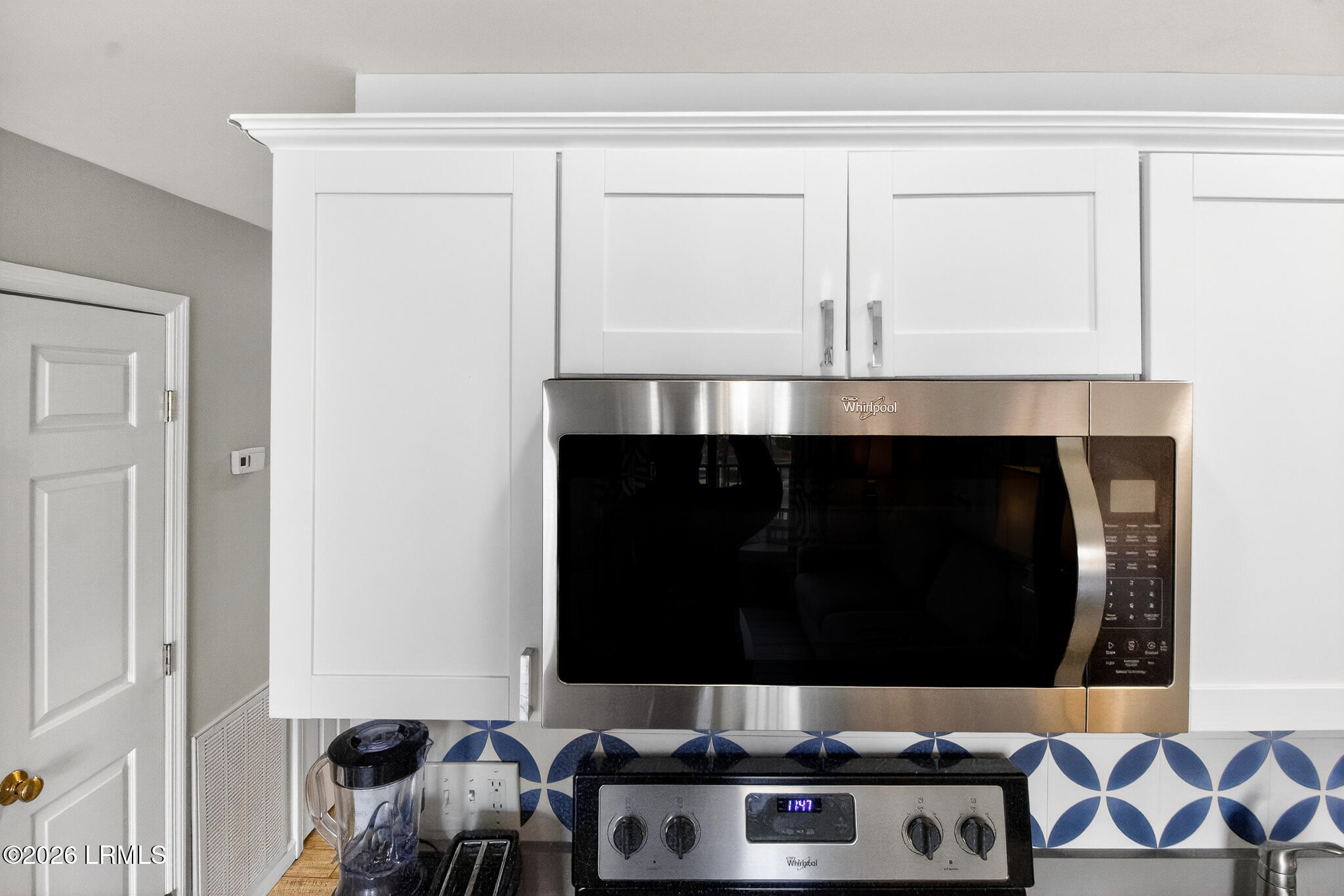 40 Folly Field Road, Unit 215B Hilton Head Island, SC 29928 - Photo 7 of 41 9W6A6994