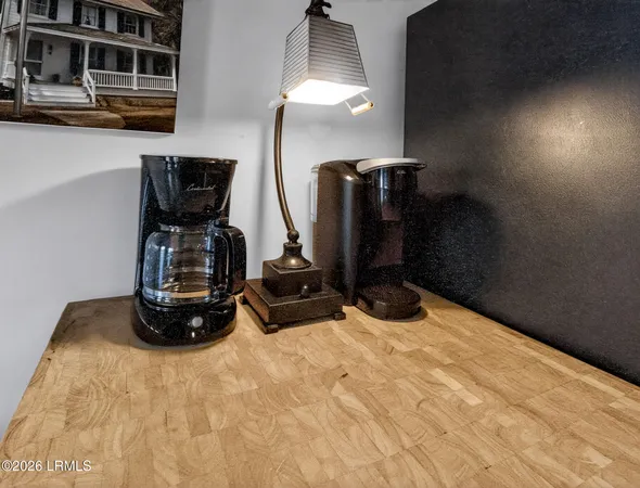 $295,000 | 40 Folly Field Road, Unit 215B, Hilton Head Island, SC 29928