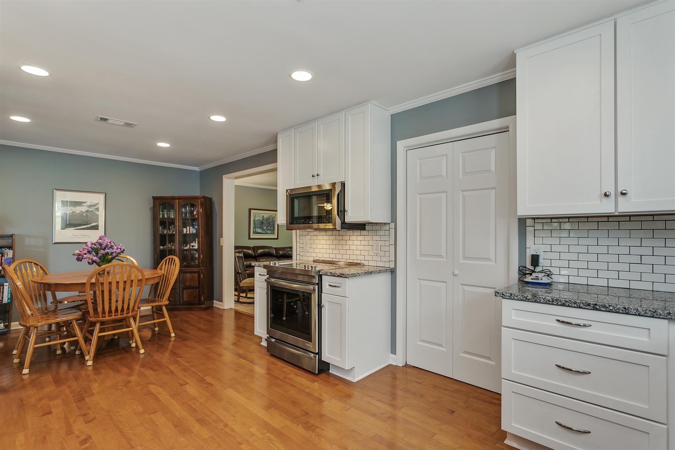 7315 Chester Road Fairview, TN 37062 - Photo 9 of 30 Kitchen has pantry and eat-in area